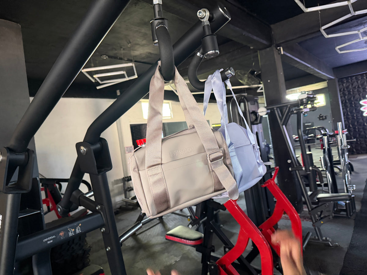 Gymshark Everyday Mini
Gym Bag - Mushroom Grey