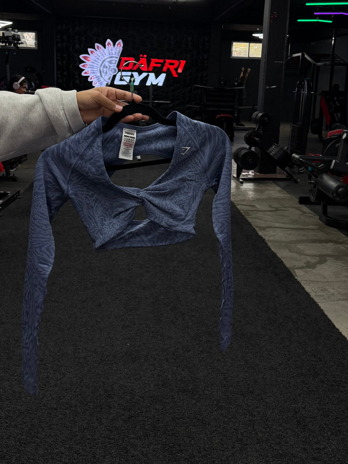 Gymshark Adapt Animal
Long Sleeve Crop Top-Worn Blue/Peri Blue