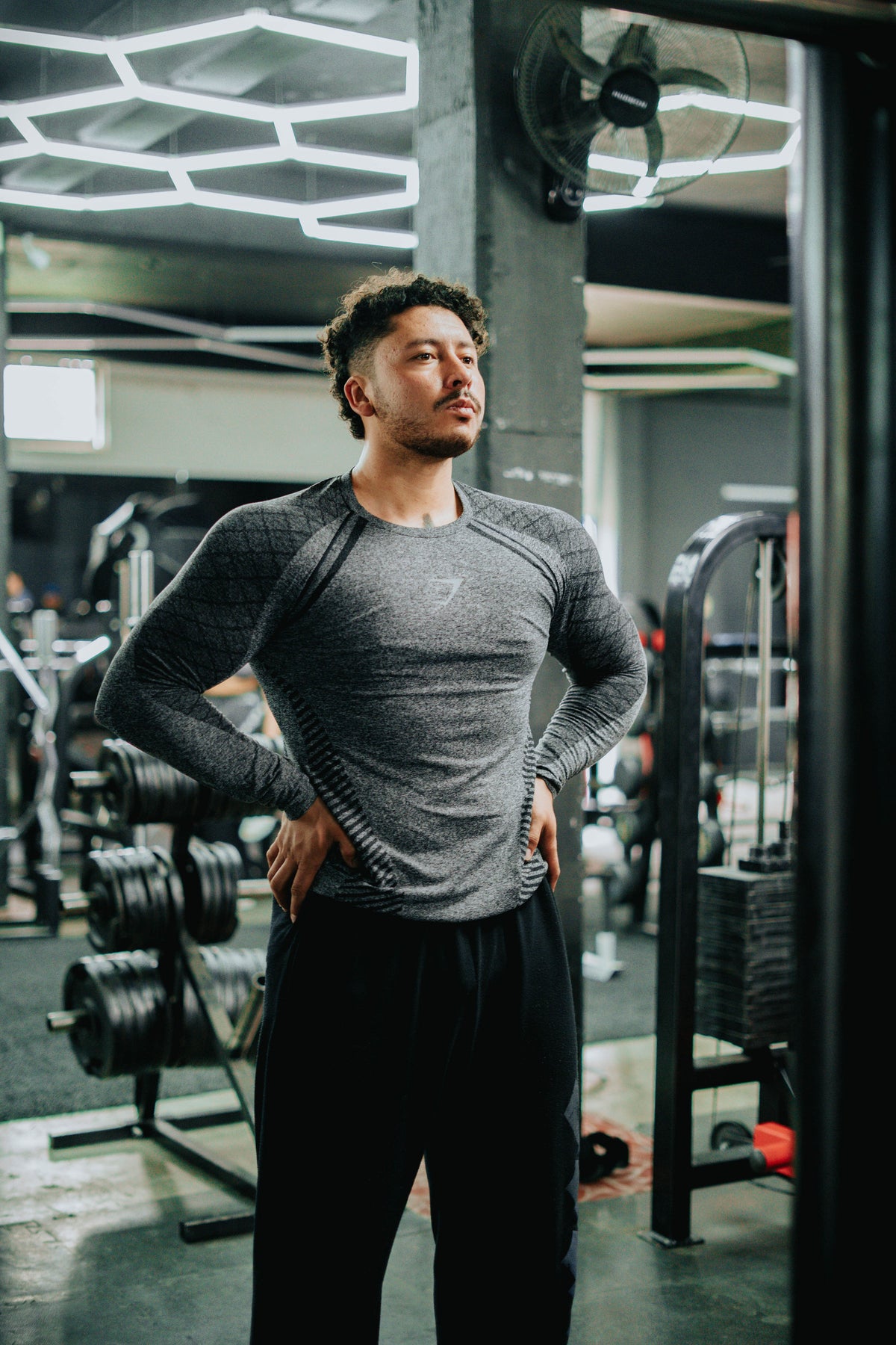 Gymshark Devant Seamless
Long Sleeve T-Shirt - Black