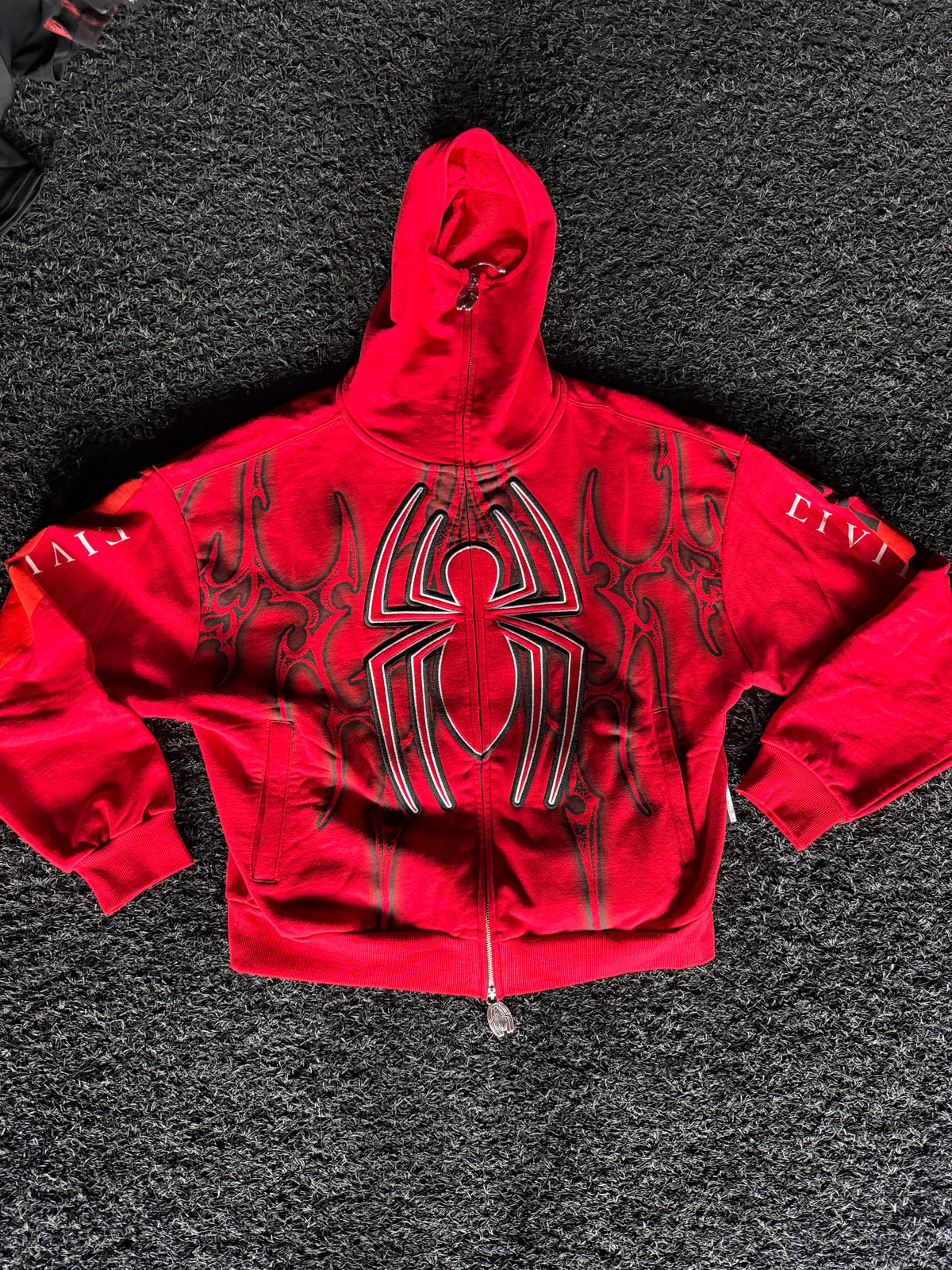 Chain Head Full Zip Up
Hoodie in Black